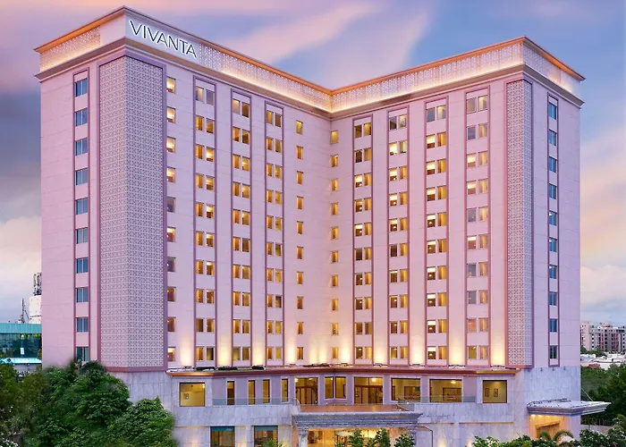 Vivanta Ahmedabad Sg HighwayAirport Hotel